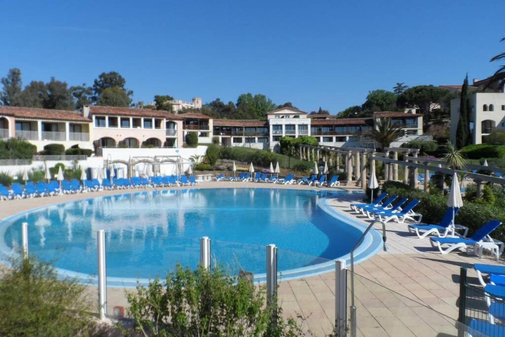 Les Parcs De Grimaud Villa Buitenkant foto